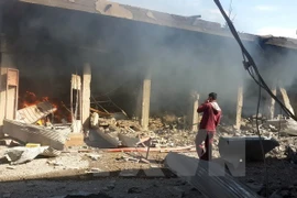 Hàng chục người thương vong sau vụ nổ tại một doanh trại ở Gaza 