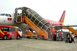Vietjet Air khuyến mại lớn khi bay đến Đồng Hới, Quy Nhơn