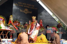 [Video] Lễ cầu siêu các Anh hùng Liệt sỹ tại tỉnh Điện Biên