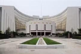 Trụ sở PBOC tại thủ đô Bắc Kinh của Trung Quốc. (Ảnh: AFP/TTXVN)