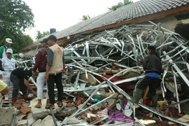 Khu dân cư ven biển ở Banten, Indonesia bị tàn phá trong đợt sóng thần tháng 12/2018. (Ảnh: Đỗ Quyên/Vietnam+) 
