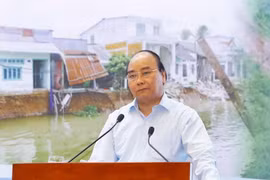 Thủ tướng Nguyễn Xuân Phúc phát biểu chỉ đạo hội nghị. (Ảnh: Thống Nhất/TTXVN)