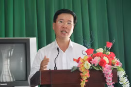 Trưởng Ban Tuyên giáo Trung ương Võ Văn Thưởng phát biểu trước cử tri thành phố Biên Hòa (Đồng Nai). (Ảnh: Sỹ Tuyên/TTXVN)