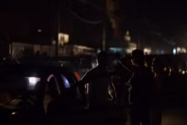 Cảnh mất điện tại thủ đô Caracas, Venezuela, 30/3/2019. (Ảnh: AFP/TTXVN)