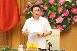 Phó Thủ tướng Vương Đình Huệ, Trưởng Ban Chỉ đạo đổi mới và Phát triển doanh nghiệp phát biểu. (Ảnh: Doãn Tấn/TTXVN)