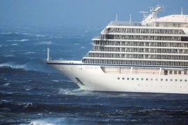 Tàu du lịch hạng sang Viking Sky. (Nguồn: CNN)