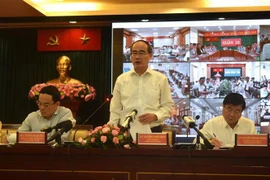 Bí thư Thành ủy Thành phố Hồ Chí Minh Nguyễn Thiện Nhân phát biểu chỉ đạo Hội nghị triển khai các giải pháp tăng cường hiệu lực, hiệu quả nhà nước về trật tự xây dựng ngày 30/7. (Ảnh: Trần Xuân Tình/TTXVN)