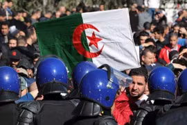 Một cuộc biểu tình ở Algeria. (Nguồn: EPA)