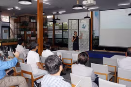 Quang cảnh buổi công bố Báo cáo 'Tương lai nền kinh tế số Việt Nam hướng tới năm 2030 và 2045. (Ảnh: Tiến Lực/TTXVN)