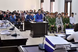 Toàn cảnh phiên tòa xét xử phúc thẩm. (Ảnh: Trung Kiên/TTXVN)