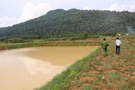 Hiện trường vụ đuối nước. (Ảnh: Đậu Tất Thành/Vietnam+)