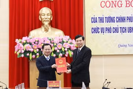 Phê chuẩn kết quả bầu, miễn nhiệm chức Phó Chủ tịch UBND 4 tỉnh, thành