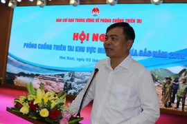 Thứ trưởng Bộ Nông nghiệp và Phát triển nông thôn Nguyễn Hoàng Hiệp phát biểu khai mạc phiên họp. (Ảnh: Nhan Sinh/TTXVN)