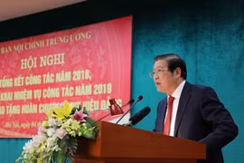 Ông Phan Đình Trạc, Bí thư Trung ương Đảng, Trưởng Ban Nội chính Trung ương phát biểu tại hội nghị. (Ảnh: Phương Hoa/TTXVN)
