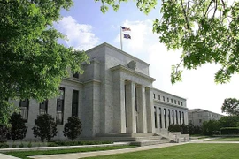 Trụ sở Ngân hàng dự trữ liên bang Mỹ (Fed) ở Washington, DC. (Ảnh: AFP/TTXVN)
