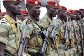 Binh sỹ Gabon tại thủ đô Libreville. (Ảnh: AFP/TTXVN)