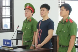 Bị cáo Phan Hoài Nhân tại phiên xét xử. (Ảnh: Nguyễn Thành/TTXVN)