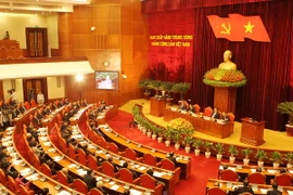 Ngày làm việc thứ 2 Hội nghị lần thứ 11 Ban Chấp hành TW Đảng