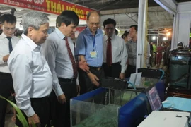 Khai mạc Hội chợ Công nghiệp-Thương mại vùng Tây Bắc