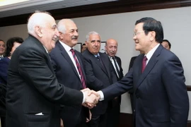 Chủ tịch nước thăm khu lọc hóa dầu hiện đại hàng đầu Azerbaijan