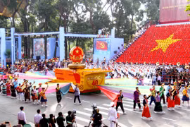 [Photo] Lễ diễu binh và diễu hành kỷ niệm 40 năm thống nhất đất nước
