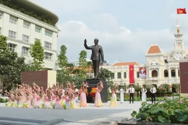 [Video] Khánh thành Tượng đài Chủ tịch Hồ Chí Minh tại TP.HCM