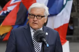 Ngoại trưởng Đức Frank-Walter Steinmeier phát biểu trước cuộc họp các ngoại trưởng G-7 ở Luebeck. (Nguồn: Reuters)