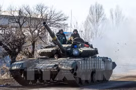 "Ukraine chuẩn bị sẵn sàng cho cuộc chiến toàn diện với Nga"
