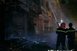 [Video] Cháy lớn tại tòa nhà chi nhánh Ngân hàng NCB ở Hà Nội