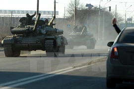 [Video] Giao tranh ở miền Đông Ukraine, nhiều người thương vong