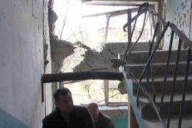 Giao tranh tiếp tục diễn ra tại các điểm nóng ở miền Đông Ukraine