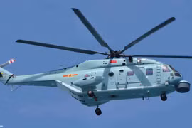Trực thăng chống ngầm kiểu mới Zhi-18F. (Nguồn: chinese-military-aviation.com)