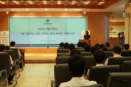 Tháng 8/2012, HNX đã đưa vào vận hành hệ thống đấu thầu điện tử. (Ảnh: HNX)