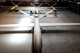 Máy bay không người lái (UAV) mang tên "Gaza" của Iran. (Ảnh: AFP/TTXVN)