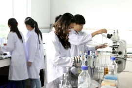 Gần hơn 400 giảng viên, sinh viên đoạt giải Tài năng khoa học trẻ 