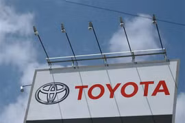Một đại lý của Toyota tại Tokyo, Nhật Bản. (Ảnh: AFP/TTXVN) 