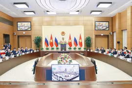 Cuộc hội đàm giữa Chủ tịch Quốc hội Vương Đình Huệ và Chủ tịch Duma Quốc gia Quốc hội Liên bang Nga Vyacheslav Viktorovich Volodin thành công tốt đẹp. (Ảnh: Doãn Tấn/TTXVN) 