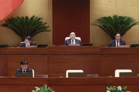 Chủ tịch Quốc hội Vương Đình Huệ chủ trì phiên họp. (Ảnh: Doãn Tấn/TTXVN) 