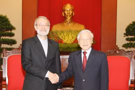 Tổng Bí thư Nguyễn Phú Trọng tiếp Chủ tịch Quốc hội Iran Ali Ardeshir Larijani thăm chính thức Việt Nam (Hà Nội, 16/4/2018). (Ảnh: Trí Dũng/TTXVN) 