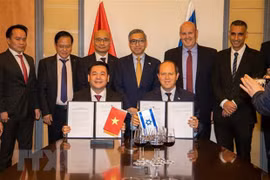 Lễ ký tuyên bố kết thúc đàm phán Hiệp định Thương mại Tự do Việt Nam-Israel (VIFTA) ngày 2/4/2023. (Ảnh: Vũ Hội/TTXVN) 