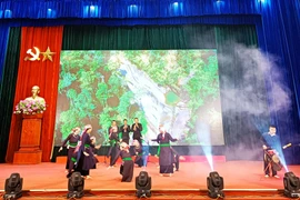 Một tiết mục biểu diễn tại Liên hoan hát Nôm Tày lần thứ 3 năm 2023. (Nguồn: Cổng Thông tin Điện tử tỉnh Lào Cai)