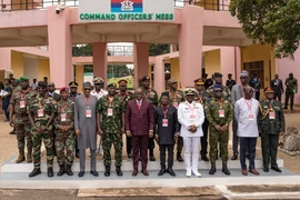 Lãnh đạo quốc phòng các quốc gia thành viên Cộng đồng Kinh tế Tây Phi (ECOWAS) họp phiên bất thường về tình hình Niger tại Accra (Ghana) ngày 17/8/2023. (Nguồnh: AFP/TTXVN)