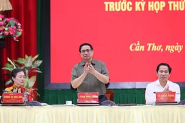 Chiều 14/10/2023, Thủ tướng Phạm Minh Chính và Đoàn đại biểu Quốc hội thành phố Cần Thơ tiếp xúc cử tri Cần Thơ trước Kỳ họp thứ sáu, Quốc hội khóa XV. (Ảnh: Dương Giang/TTXVN)