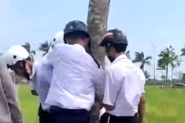 Cà Mau: Clip ghi lại cảnh đánh nhau chỉ là trò đùa của nhóm học sinh