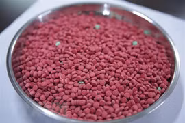 Tang vật một vụ án ma túy. (Ảnh: Quý Trung/TTXVN) 