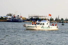 Bộ đội Biên phòng Kiên Giang tuần tra trên vùng biển Hà Tiên. (Ảnh: Hồng Đạt/TTXVN) 