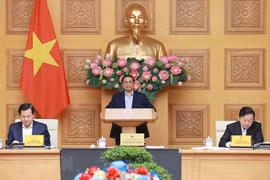 Sáng 12/3, Thủ tướng Phạm Minh Chính chủ trì cuộc họp để triển khai phương án đầu tư xây dựng tuyến đường cao tốc Ninh Bình-Nam Định-Thái Bình và Gia Nghĩa (Đắk Nông)-Chơn Thành (Bình Phước). (Ảnh: Dương Giang/TTXVN)