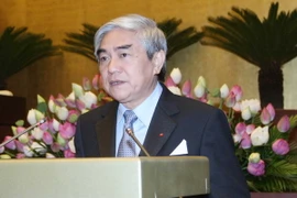 Bộ trưởng Bộ Khoa học và Công nghệ Nguyễn Quân trả lời chất vấn của đại biểu Quốc hội. (Ảnh: Phương Hoa/TTXVN)