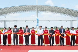 Nút giao cao tốc Hà Hội-Hải Phòng với đường Phạm Văn Đồng (Hải Phòng) nhìn từ trên cao. (Ảnh: Lâm Khánh/TTXVN)