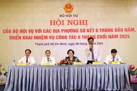 Lãnh đạo Bộ Nội vụ chủ trì Hội nghị. (Ảnh: Tiến Lực/TTXVN)